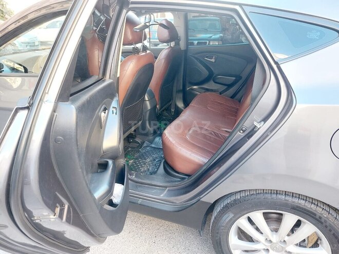 Hyundai ix35 2010, 181,000 km - 2.0 л - Bakı