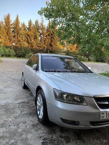 Hyundai Sonata 2005, 330,000 km - 2.4 l - Sabirabad