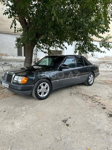 Mercedes E 200 1991, 555,555 km - 2.0 l - Sumqayıt