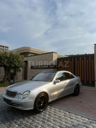 Mercedes E 320 2002, 170,000 km - 3.2 л - Bakı