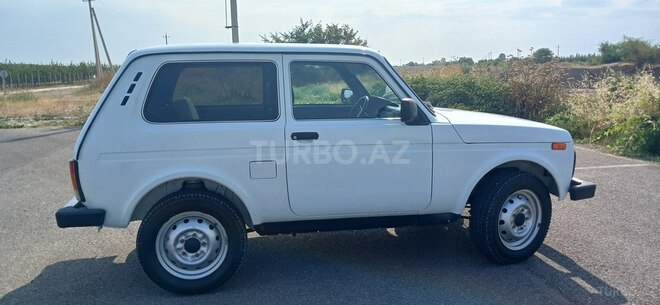 LADA (VAZ) Niva 2012, 195,000 km - 1.7 l - Quba