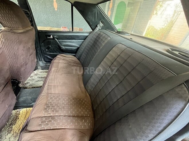 Mercedes 190 1990, 321,606 km - 1.8 л - Masallı