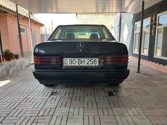Mercedes 190 1990, 321,606 km - 1.8 л - Masallı