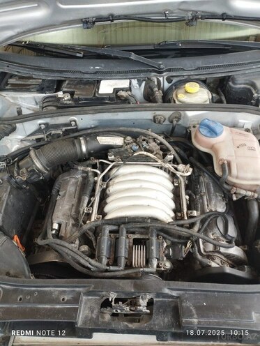 Audi A6 1999, 245,800 km - 2.4 l - Neftçala