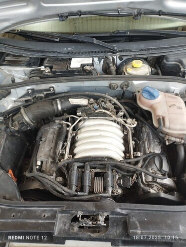 Audi A6 1999, 245,800 km - 2.4 l - Neftçala
