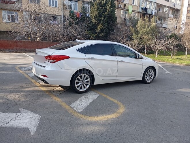 Hyundai i40 2013, 250,000 km - 1.7 l - Sumqayıt