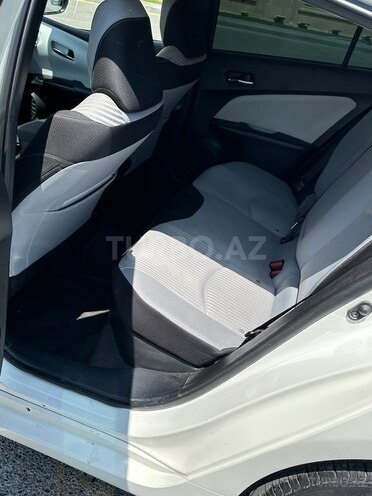 Toyota Prius 2019, 124,000 km - 1.8 л - Bakı