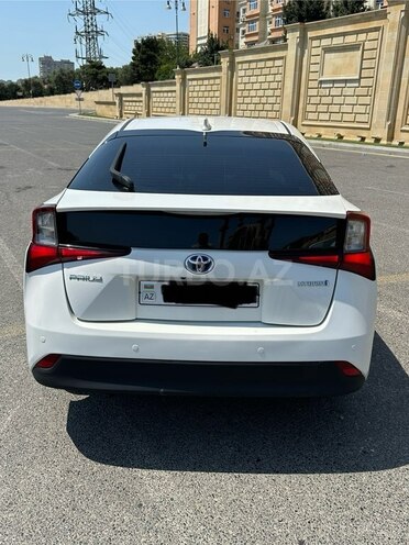 Toyota Prius 2019, 124,000 km - 1.8 л - Bakı