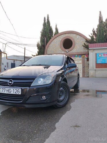 Opel Astra 2005, 272,000 km - 1.4 l - Bakı
