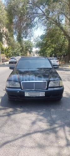Mercedes C 220 d 1999, 404,000 km - 2.2 л - Bakı