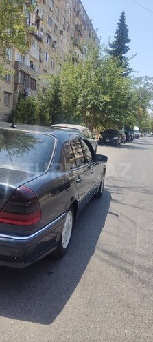 Mercedes C 220 d 1999, 404,000 km - 2.2 л - Bakı