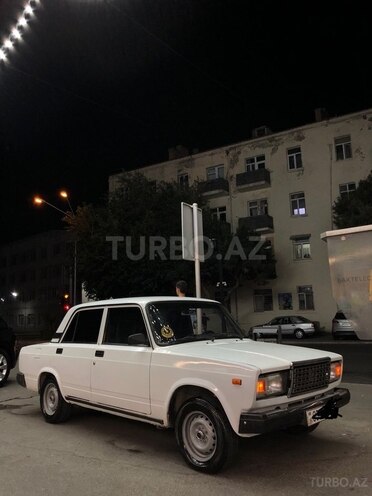 LADA (VAZ) 2107 2009, 270,000 km - 1.6 л - Bakı