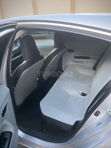 Toyota Prius C 2012, 310,000 km - 1.5 л - Bakı