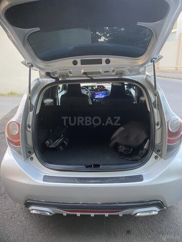 Toyota Prius C 2012, 310,000 km - 1.5 л - Bakı