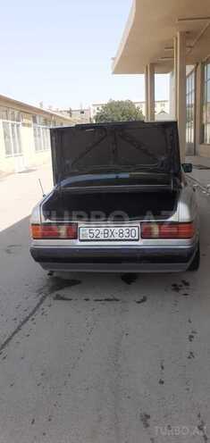Mercedes 190 1991, 267,035 km - 2.6 l - Salyan
