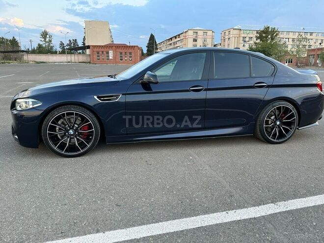 BMW 528 2013, 213,000 km - 2.0 l - Gəncə
