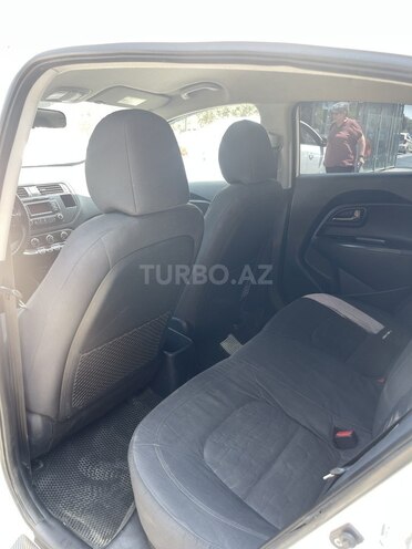 Kia Rio 2013, 288,000 km - 1.4 l - Sumqayıt