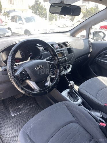 Kia Rio 2013, 288,000 km - 1.4 l - Sumqayıt