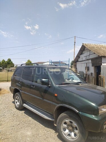Nissan Terrano 1998, 400,000 km - 2.7 l - Masallı