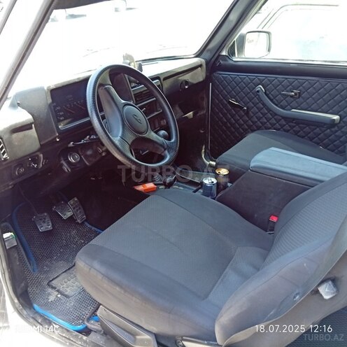 LADA (VAZ) Niva-4