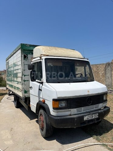 Mercedes 811 D 1990, 450,000 km - 3.9 л - Bakı
