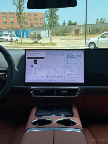 Li Auto L6-15