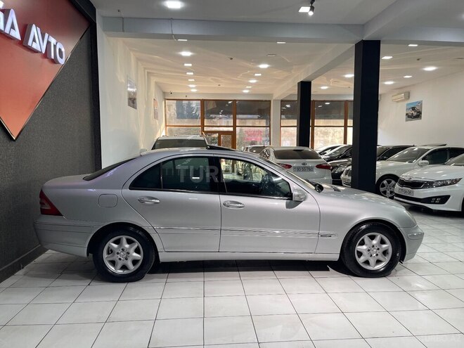 Mercedes C 200 2001, 345,134 km - 2.0 l - Sumqayıt