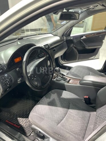 Mercedes C 200 2001, 345,134 km - 2.0 l - Sumqayıt