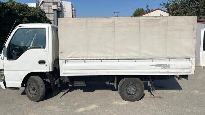 Isuzu NHR 55 E 2007, 552,020 km - 2.8 l - Bakı