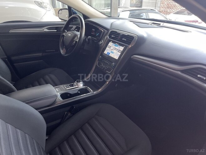 Ford Fusion (North America)-12