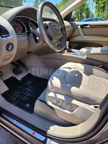 Audi Q7 2006, 205,000 km - 4.2 l - Gəncə