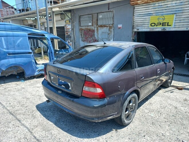 Opel Vectra 1997, 254,688 km - 2.0 l - Bakı