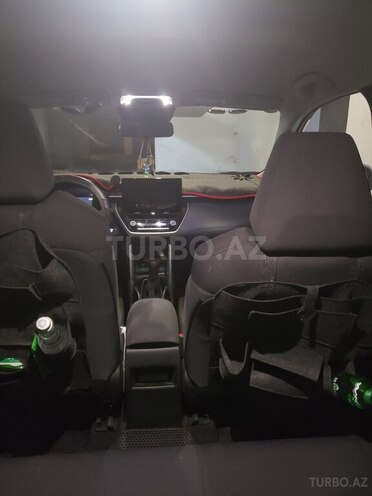 Toyota Corolla Cross 2024, 9,050 km - 2.0 l - Bakı