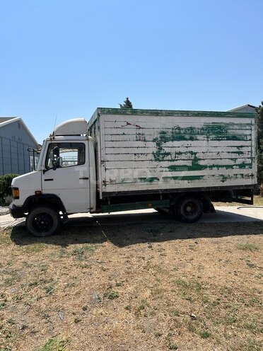 Mercedes 811 D 1990, 450,000 km - 3.9 л - Bakı