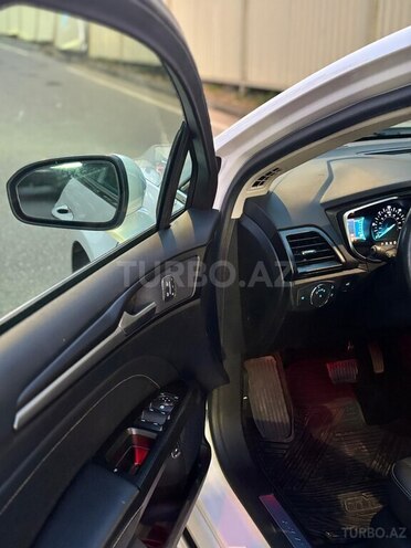 Ford Fusion (North America) 2019, 143,000 km - 2.0 l - Bakı