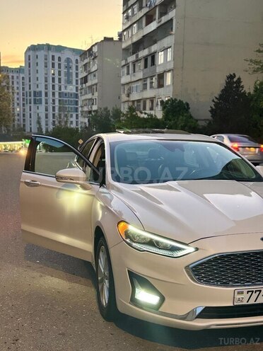 Ford Fusion (North America) 2019, 143,000 km - 2.0 l - Bakı