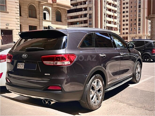 Kia Sorento-8
