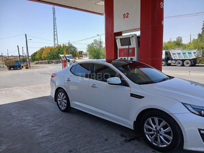Kia Optima-5