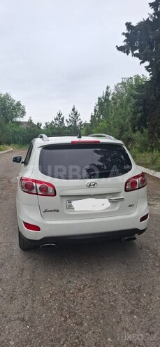 Hyundai Santa Fe 2009, 222,000 km - 2.0 л - Ucar