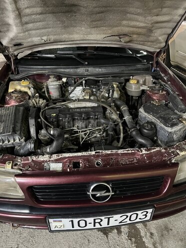Opel Astra 1994, 30,000 km - 1.7 l - Bakı