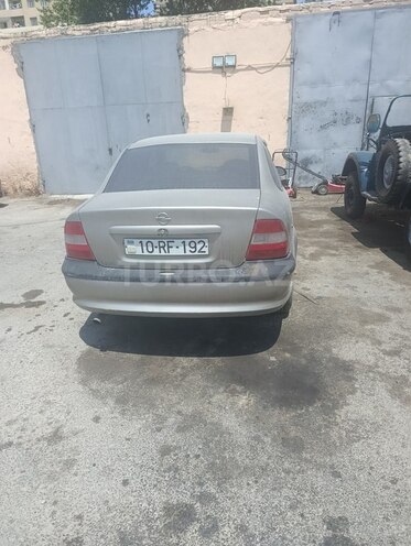 Opel Vectra 1996, 220,100 km - 2.0 l - Xırdalan