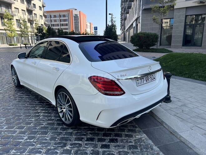 Mercedes C 300-10