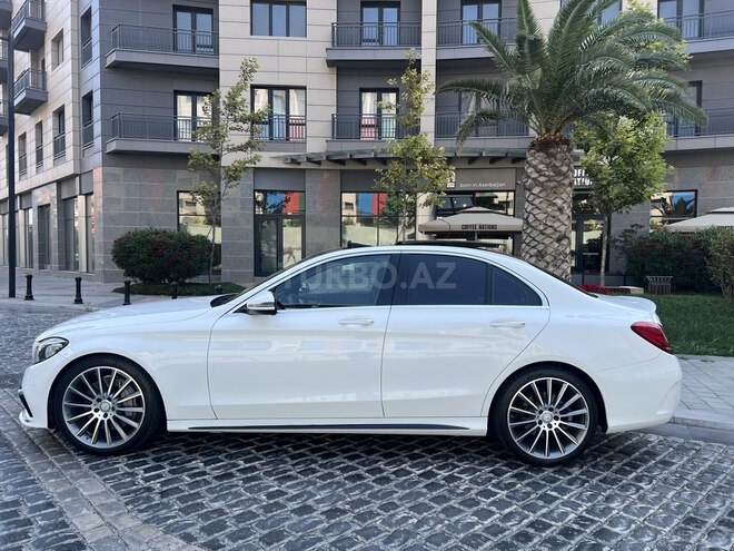 Mercedes C 300-7