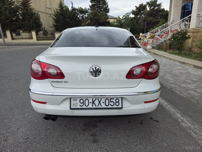 Volkswagen Passat CC-2