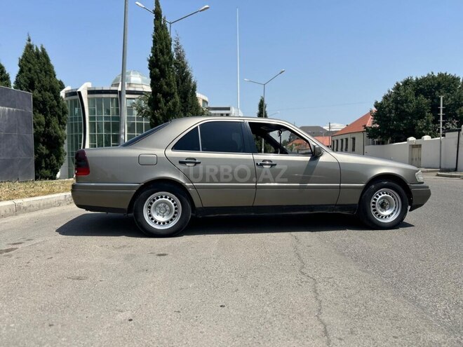 Mercedes C 220 d 1994, 350,000 km - 2.2 l - Gəncə