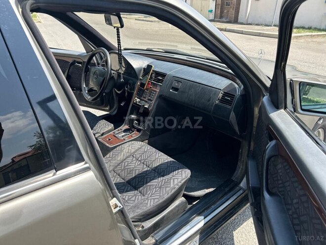 Mercedes C 220 d 1994, 350,000 km - 2.2 l - Gəncə