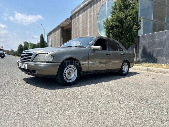 Mercedes C 220 d 1994, 350,000 km - 2.2 l - Gəncə