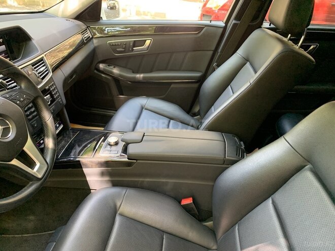 Mercedes E 300 2012, 37,000 km - 3.0 l - Bakı
