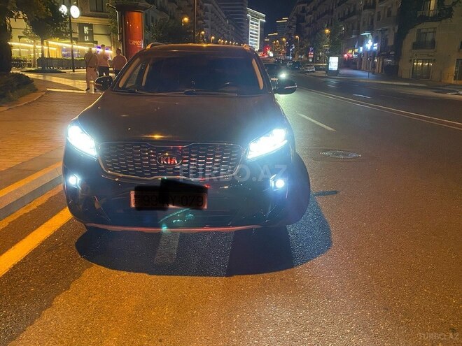 Kia Sorento-2