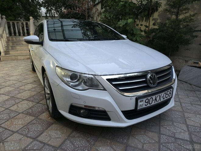 Volkswagen Passat CC-6